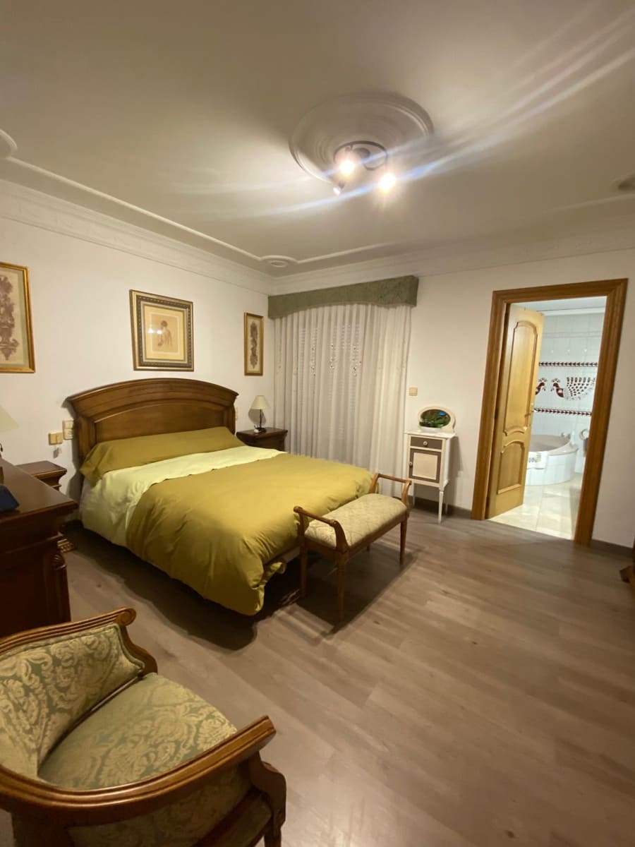 5 chambre Villa/Maison à vendre à Pego avec garage - 600 000 € (Ref: 8811006)