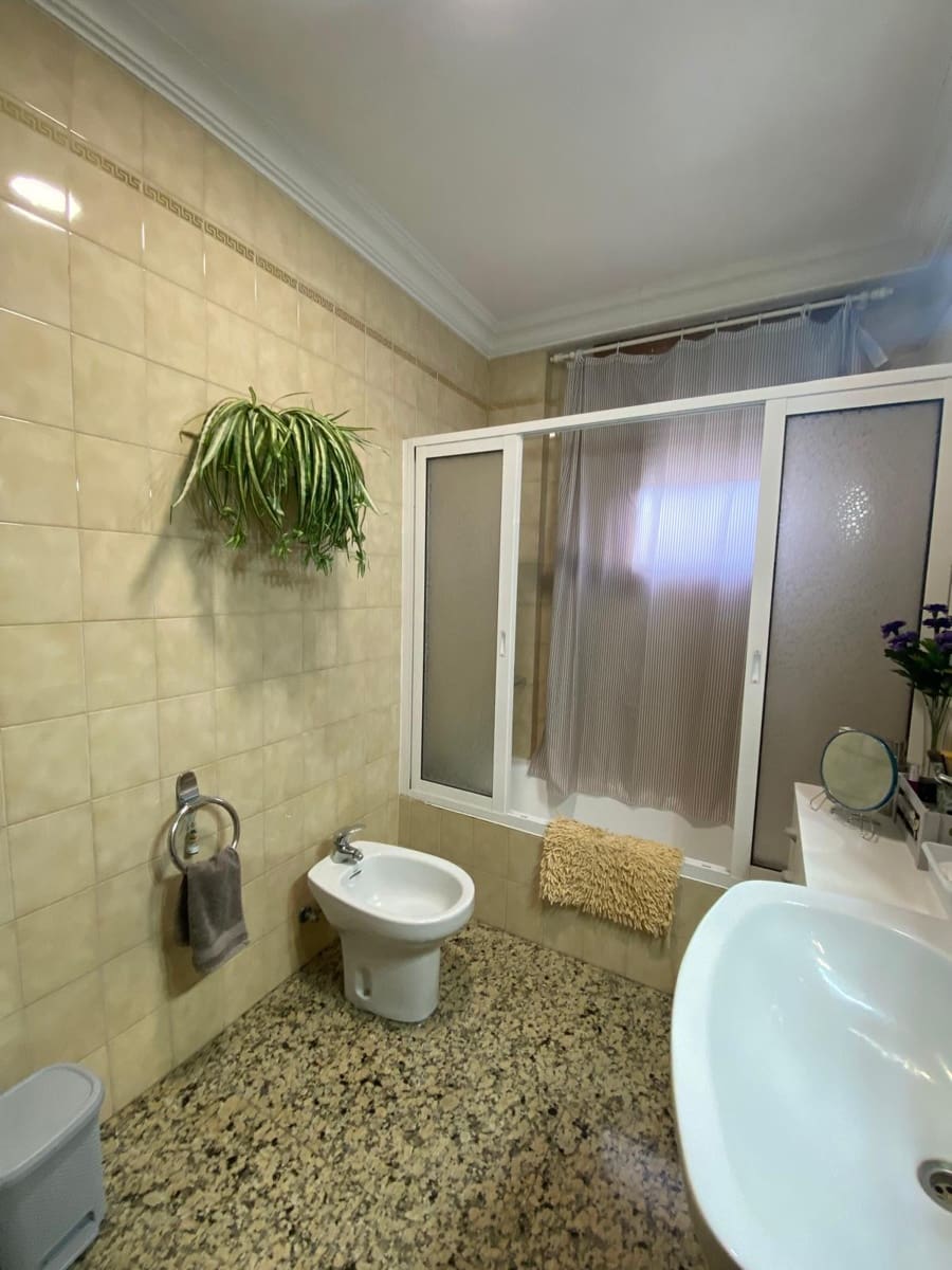 5 chambre Villa/Maison à vendre à Pego avec garage - 600 000 € (Ref: 8811006)