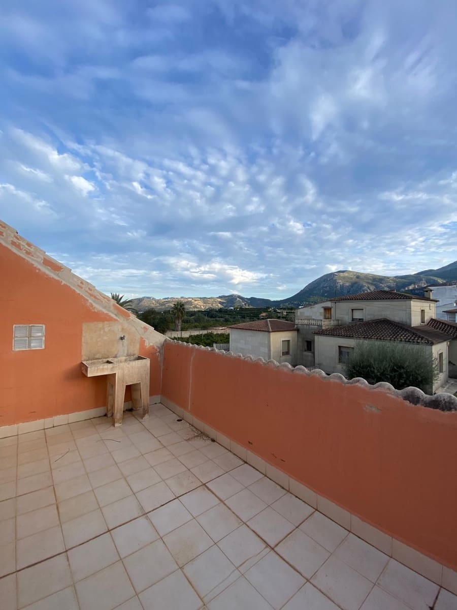 5 chambre Villa/Maison à vendre à Pego avec garage - 600 000 € (Ref: 8811006)