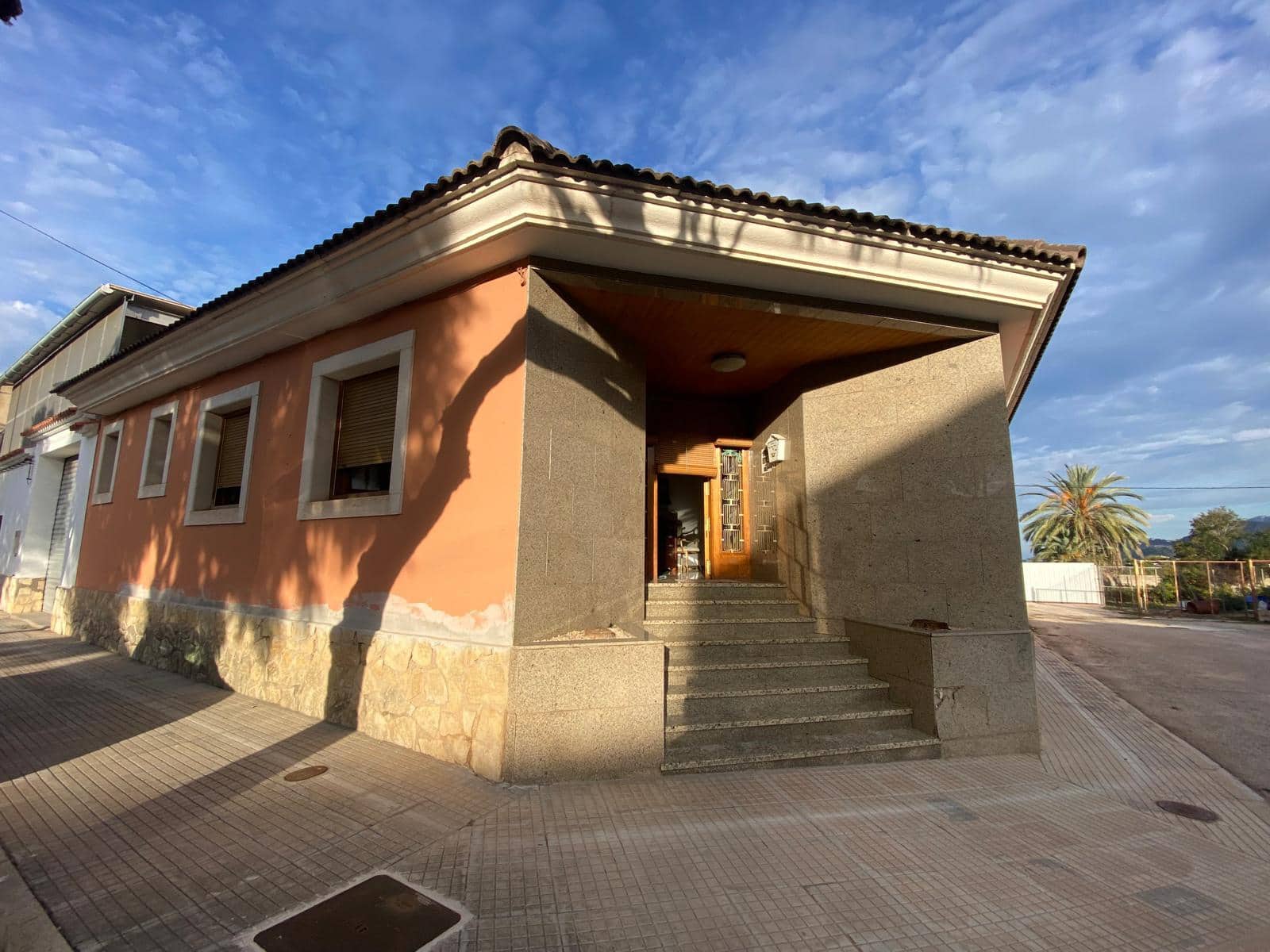 5 chambre Villa/Maison à vendre à Pego avec garage - 600 000 € (Ref: 8811006)