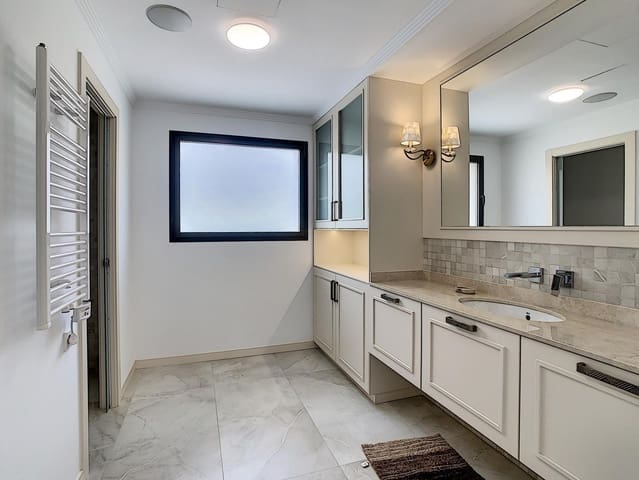 4 Zimmer Villa zu verkaufen in Benitachell / Benitatxell mit Pool Garage - 1.150.000 € (Ref: 9113533)