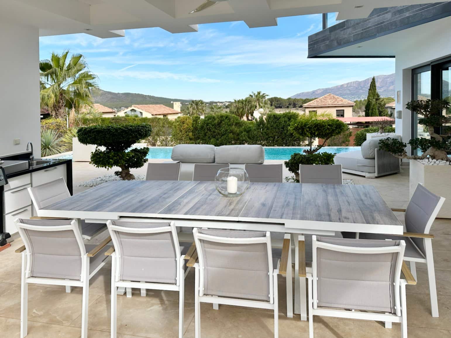 5 bedroom Villa for sale in Javea / Xabia with pool garage - € 2,350,000 (Ref: 9113624)