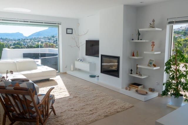 4 Zimmer Villa zu verkaufen in Calpe / Calp - 1.380.000 € (Ref: 9360280)