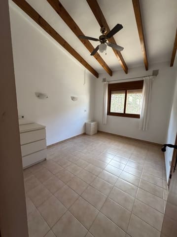 Chalet de 3 habitaciones en Benissa en alquiler - 1.950 € (Ref: 9511440)