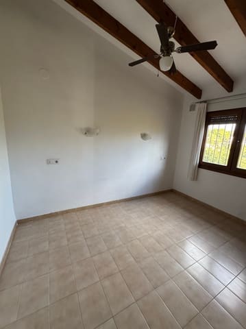 Chalet de 3 habitaciones en Benissa en alquiler - 1.950 € (Ref: 9511440)
