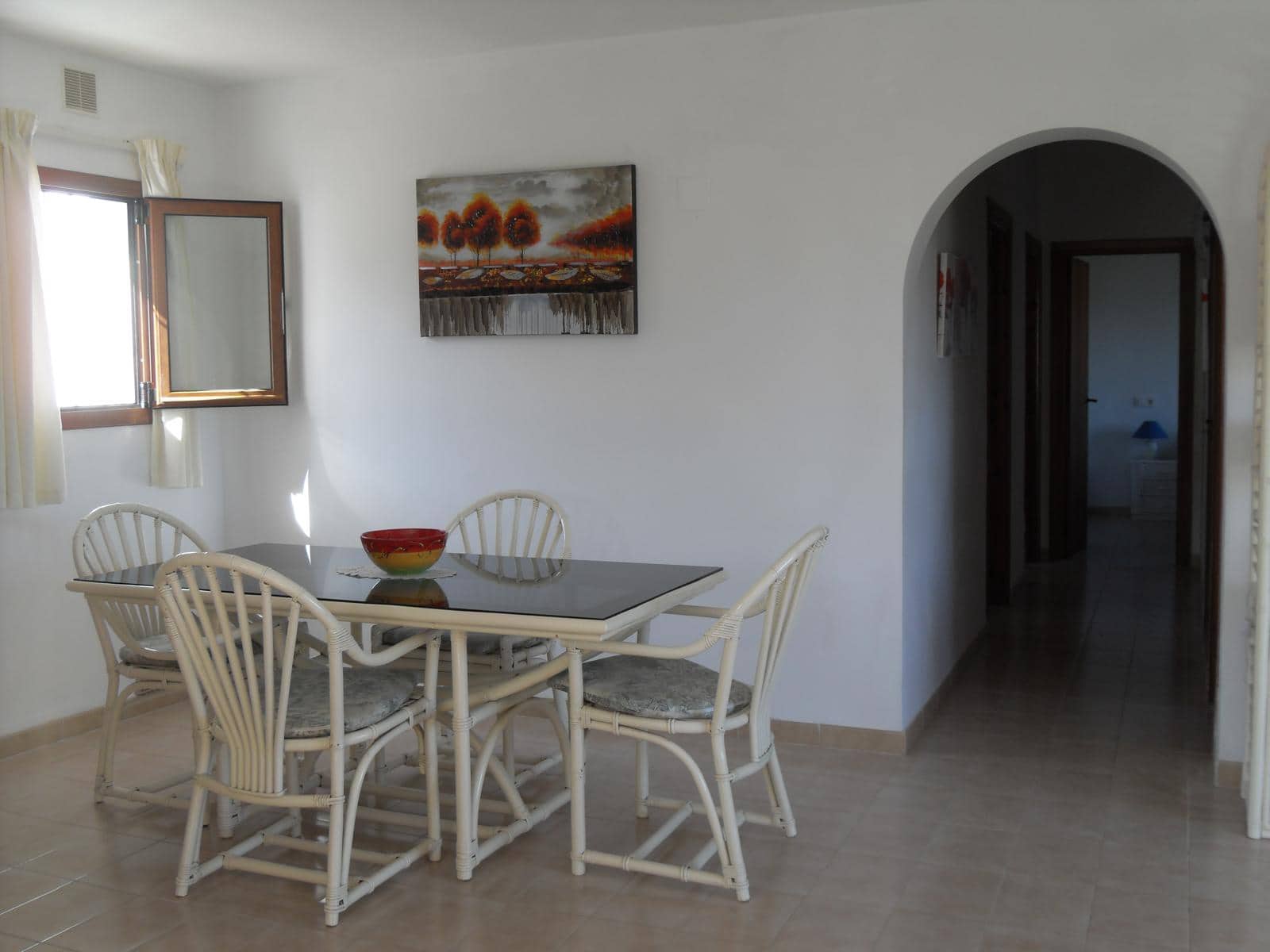 Chalet de 3 habitaciones en Benissa en alquiler - 1.950 € (Ref: 9511440)