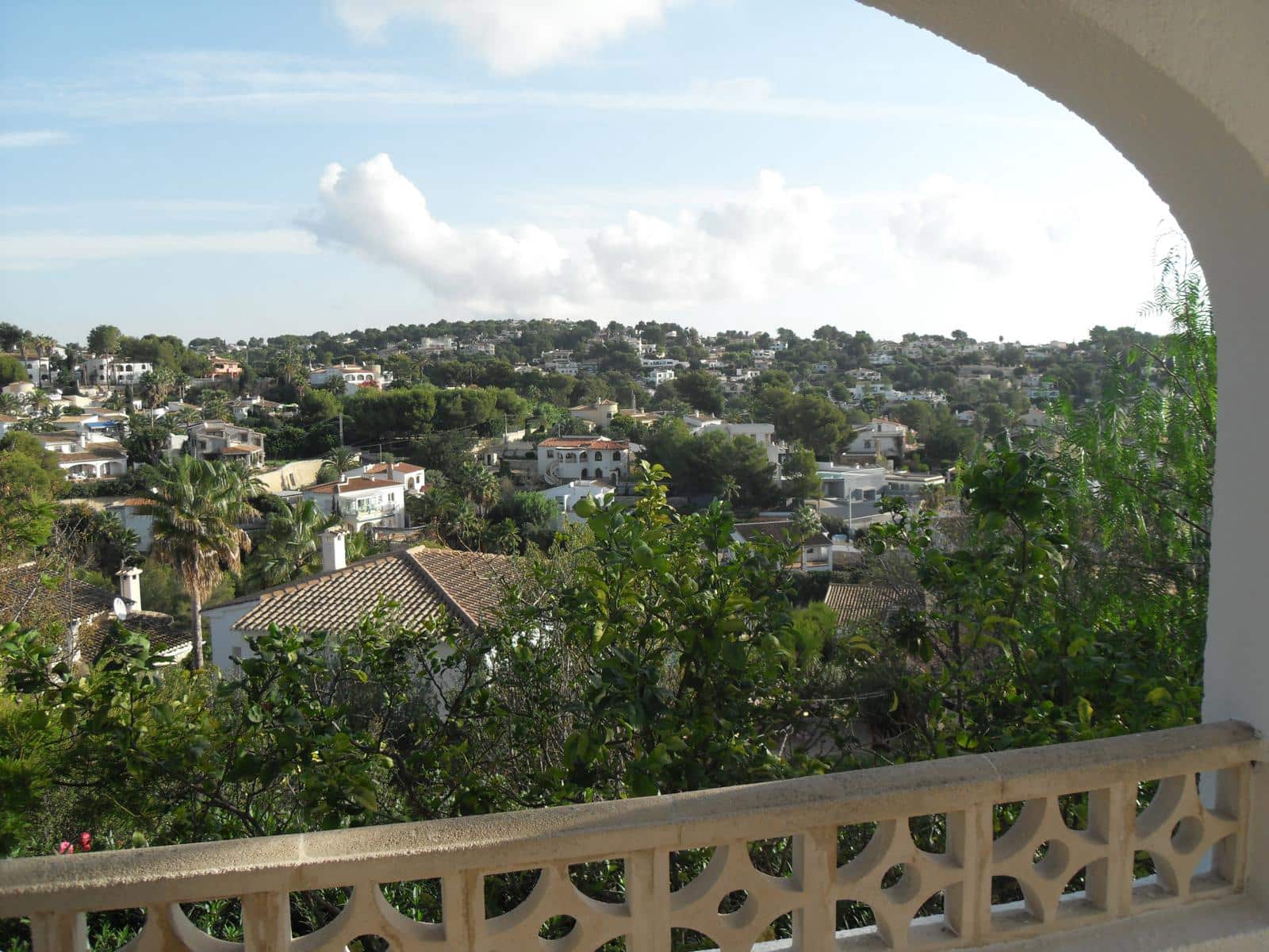 Chalet de 3 habitaciones en Benissa en alquiler - 1.950 € (Ref: 9511440)