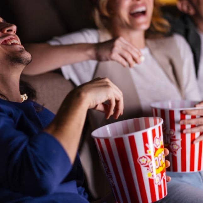 2 bedroom Apartment for sale in Fuengirola with pool garage - € 499,000 (Ref: 9756421)