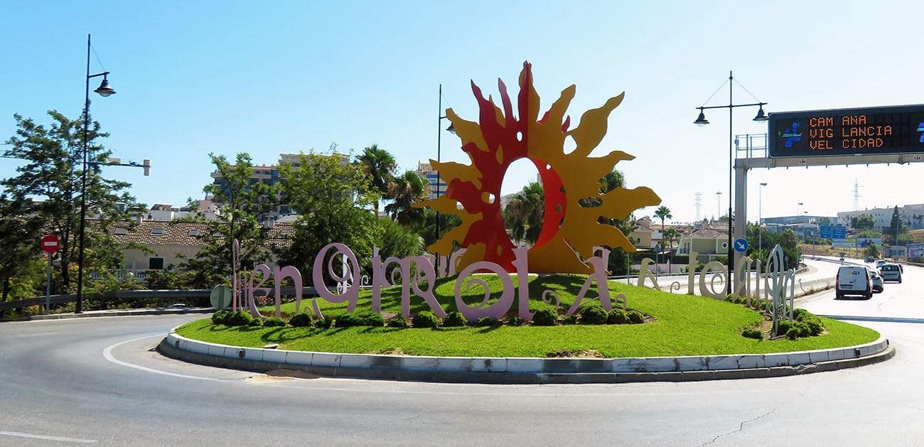 2 bedroom Penthouse for sale in Fuengirola with pool garage - € 423,000 (Ref: 9756436)