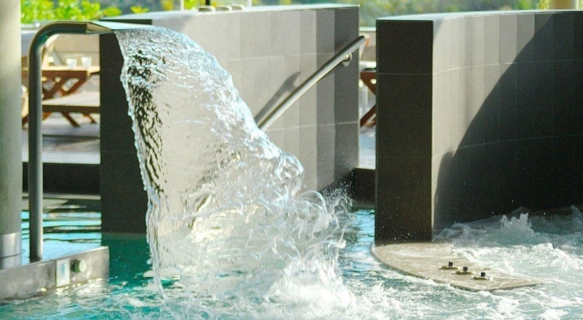 3 soverom Penthouse til salgs i Fuengirola med svømmebasseng garasje - € 1 825 000 (Ref: 9756449)