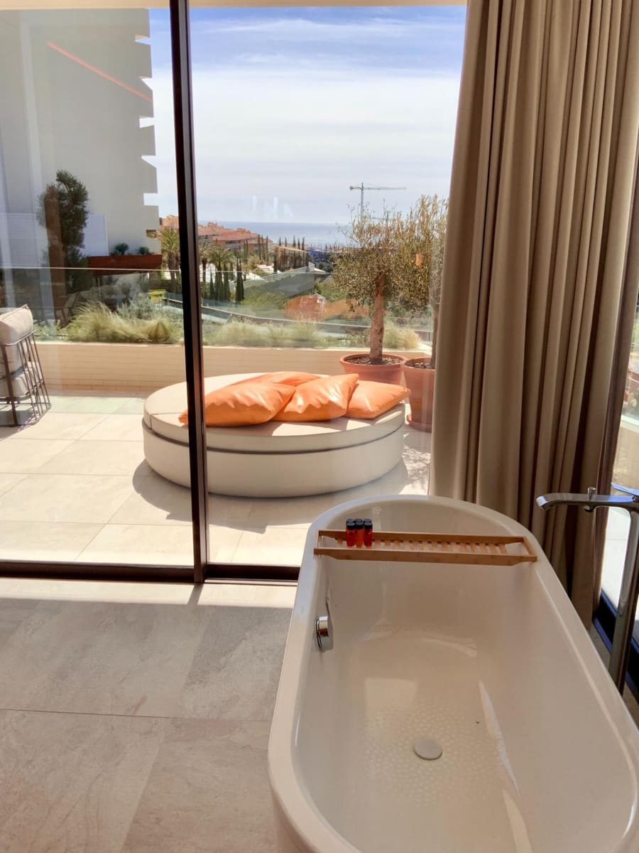 2 makuuhuone Kattohuoneisto myytävänä paikassa Carvajal mukana uima-altaan 
autotalli - 2 750 000 € (Ref: 9756474)