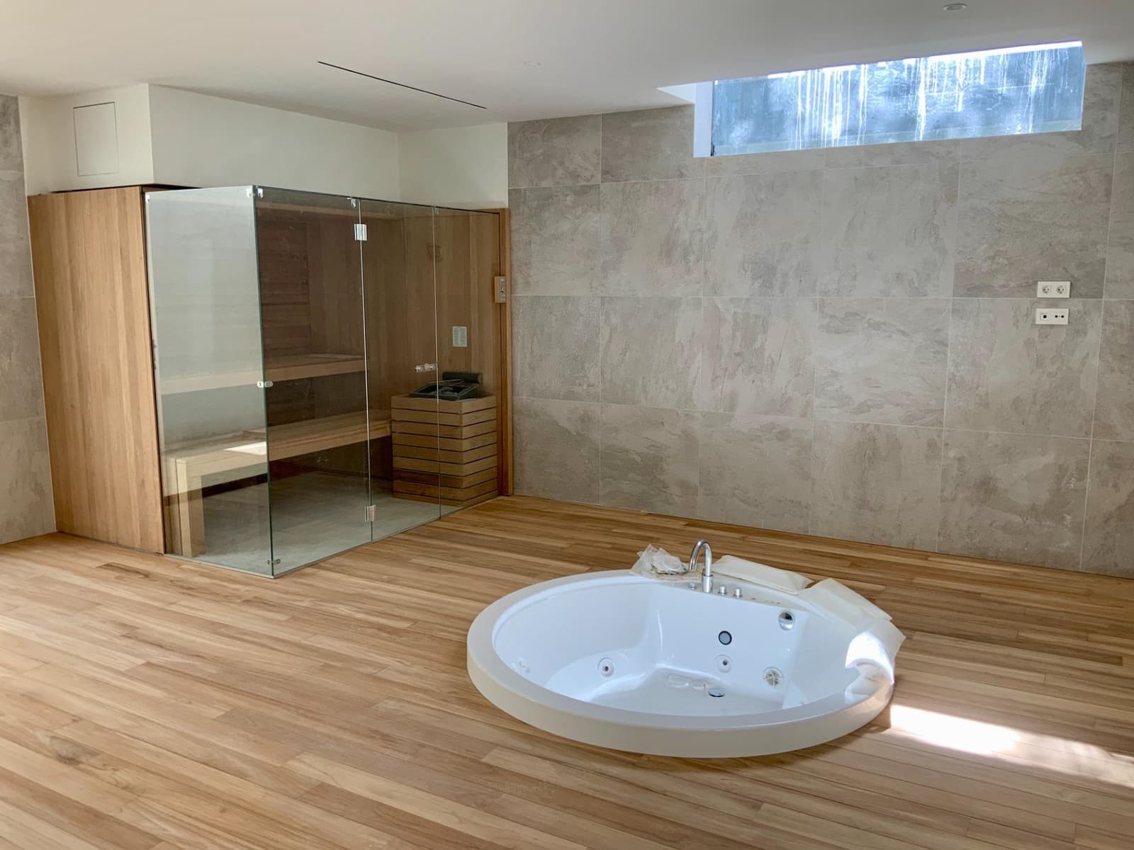 4 quarto Moradia para venda em Carvajal com piscina garagem - 2 970 000 € (Ref: 9756475)