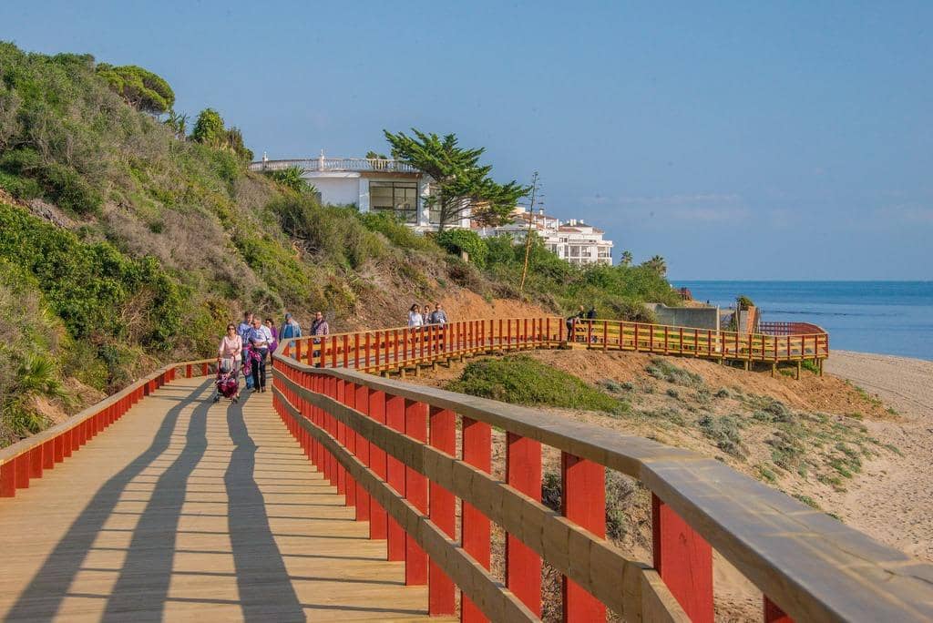 3 soveværelse Strandlejlighed til salg i Mijas med swimmingpool garage - € 619.000 (Ref: 9756493)