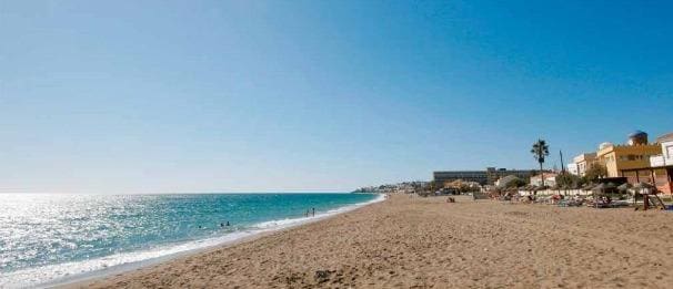 3 soverom Penthouse til salgs i El Faro med svømmebasseng garasje - € 652 200 (Ref: 9756499)