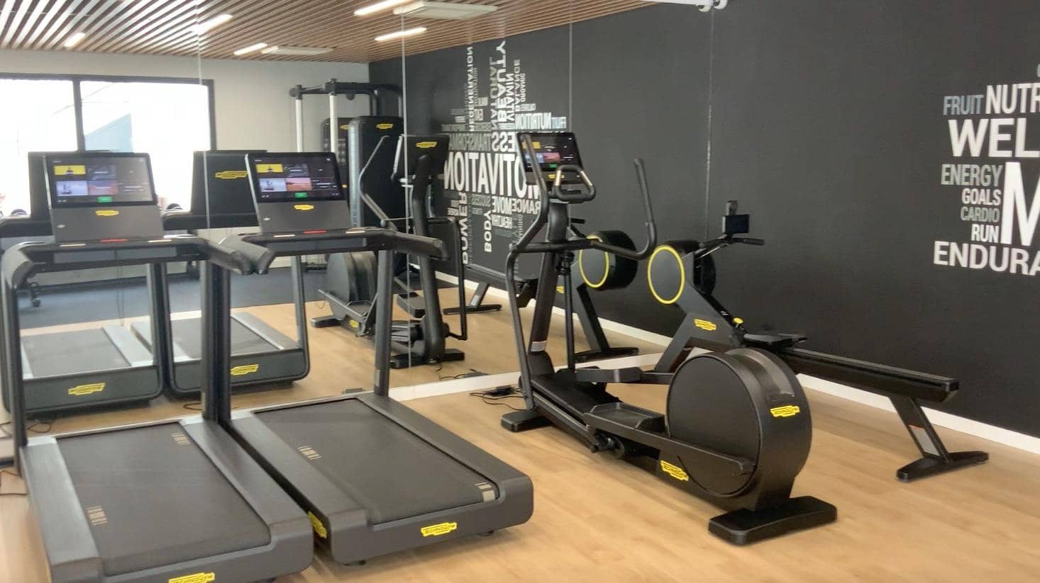 2 quarto Apartamento para venda em Fuengirola com piscina garagem - 699 500 € (Ref: 9756515)