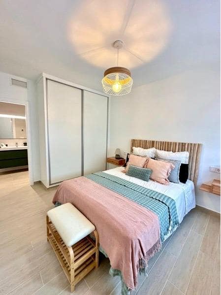 Apartamento de 3 habitaciones en Fuengirola en venta con garaje - 360.027 € (Ref: 9756528)