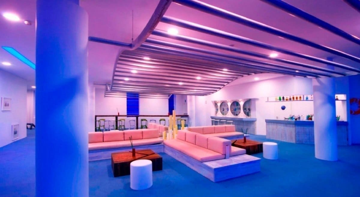 2 bedroom Penthouse for sale in Fuengirola with pool garage - € 795,000 (Ref: 9756540)