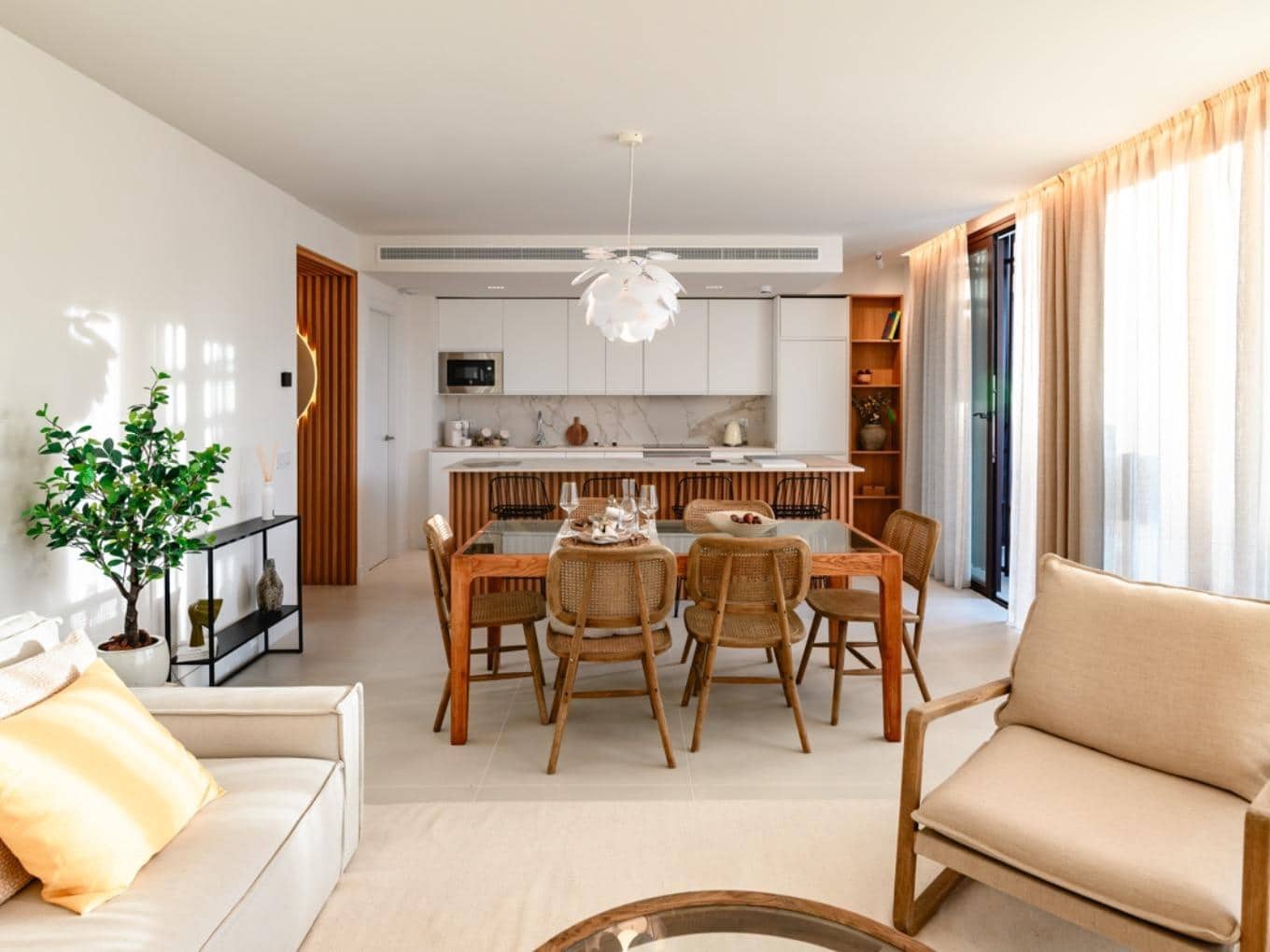 2 bedroom Penthouse for sale in Fuengirola with pool garage - € 875,000 (Ref: 9756545)