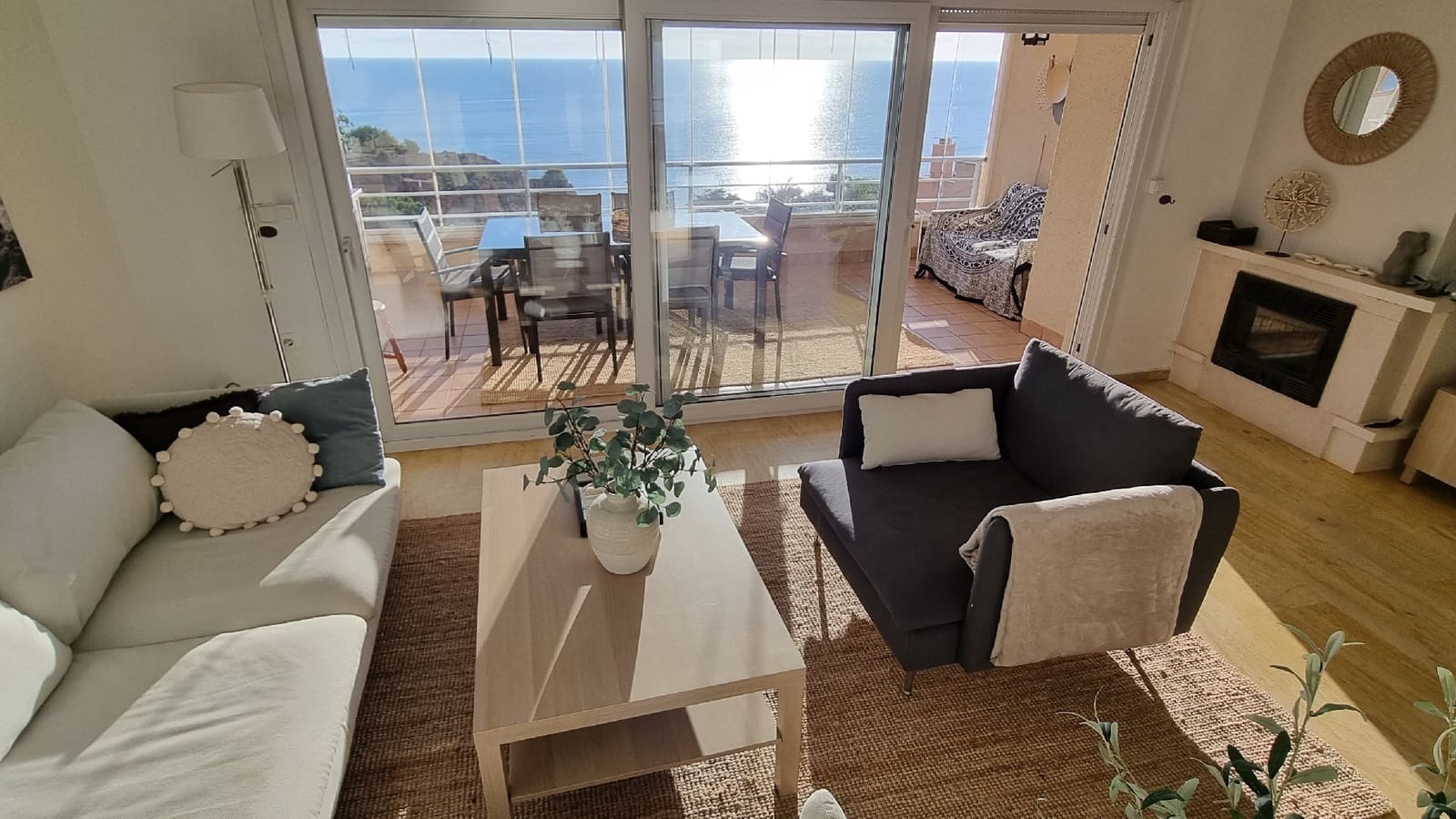 3 soveværelse Lejlighed til leje i Orihuela Costa med swimmingpool garage - € 1.950 (Ref: 8546041)