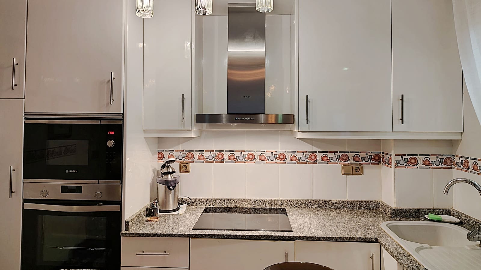 3 soveværelse Rækkehus til salg i La Zenia med swimmingpool garage - € 220.000 (Ref: 8637572)