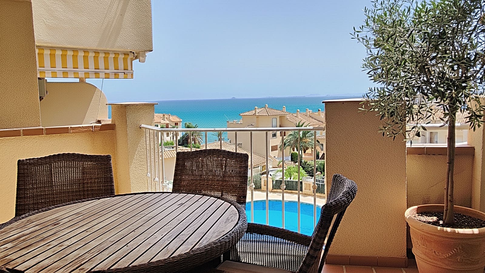 3 sypialnia Apartament na sprzedaż w Dehesa de Campoamor z basenem - 330 000 € (Ref: 9237769)