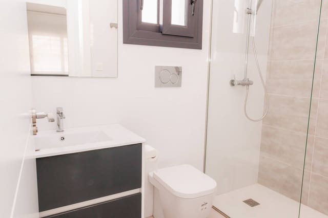 2 soverom Leilighet til leie i Pueblo Latino, Pilar de la Horadada med svømmebasseng garasje - € 1 000 (Ref: 9285689)