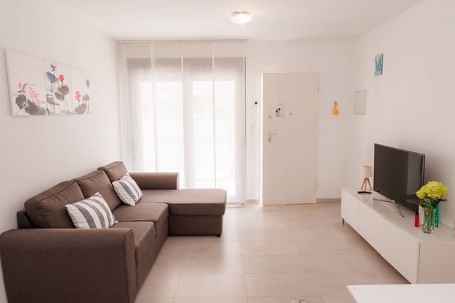 2 soverom Leilighet til leie i Pueblo Latino, Pilar de la Horadada med svømmebasseng garasje - € 1 000 (Ref: 9285689)