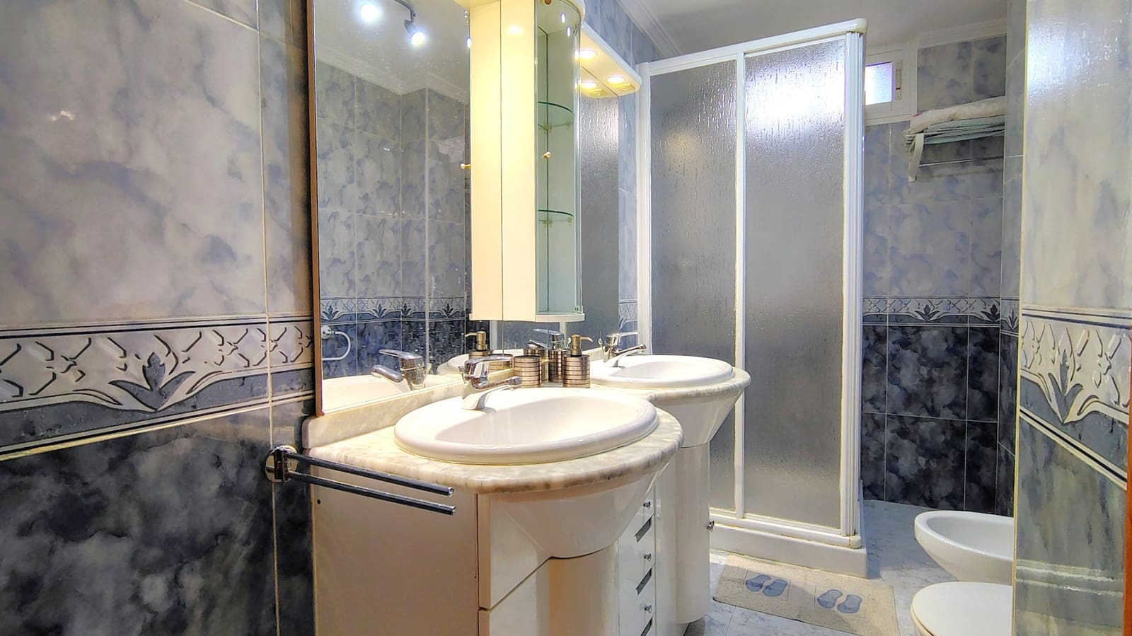 2 sypialnia Apartament na kwatery wakacyjne w La Zenia z basenem - 400 € (Ref: 9606331)