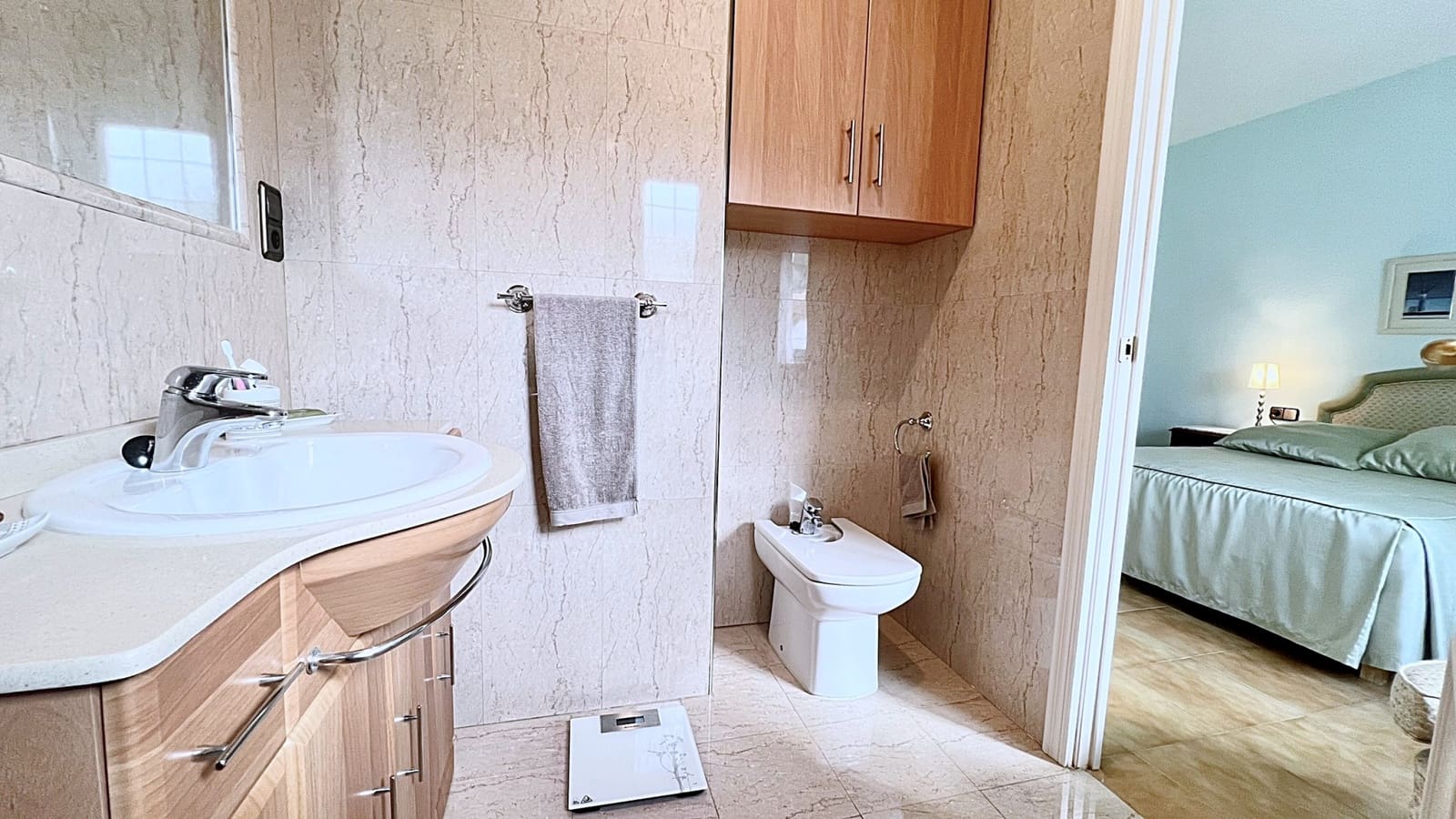 5 quarto Moradia para venda em Dehesa de Campoamor com piscina garagem - 780 000 € (Ref: 9657082)