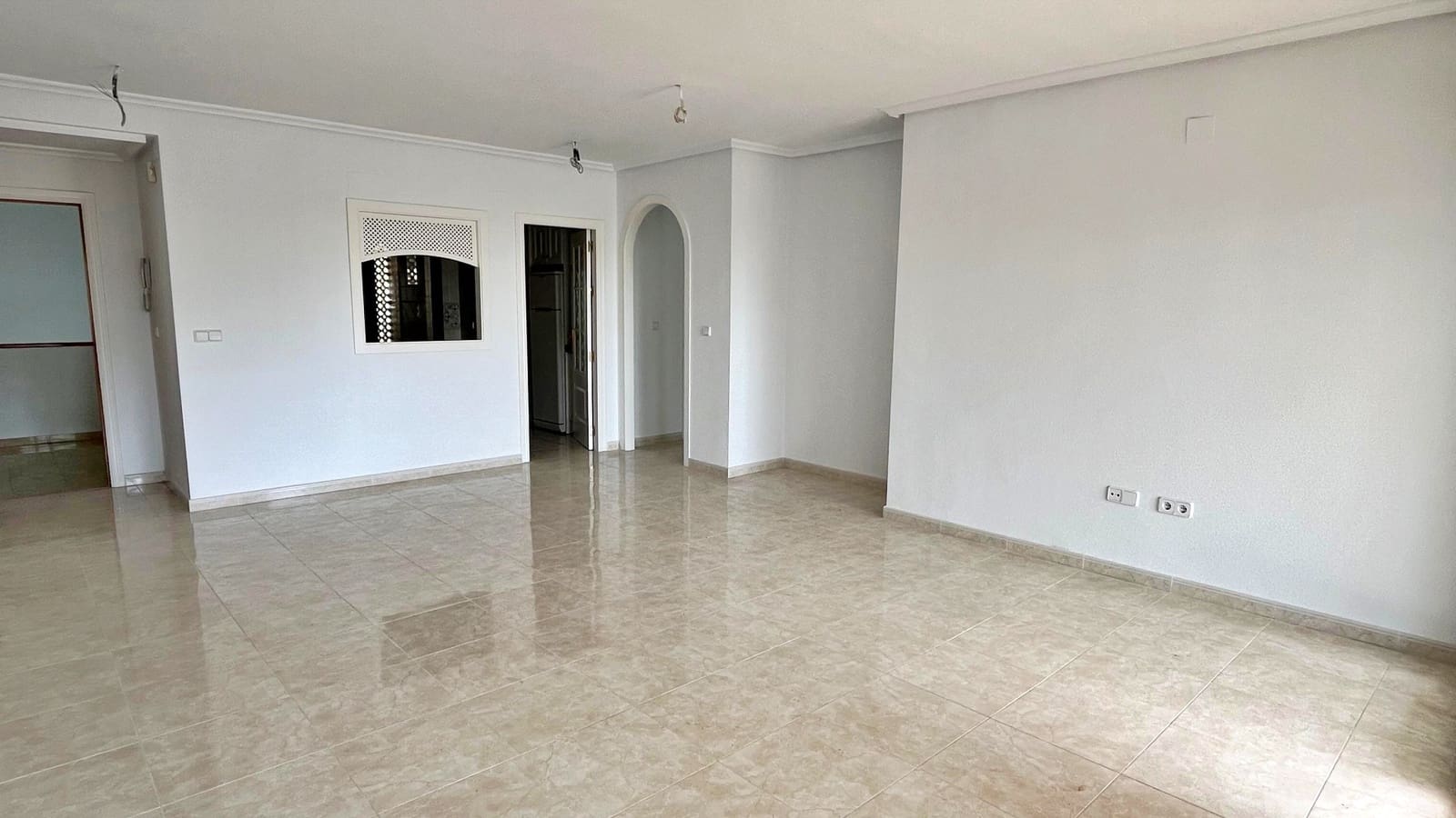 Bungalow de 2 habitaciones en Orihuela Costa en venta con piscina - 212.350 € (Ref: 9657856)