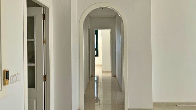 Apartamento de 2 habitaciones en Lomas de Campoamor - Las Ramblas, Orihuela en venta con piscina - 238.000 € (Ref: 9657857)