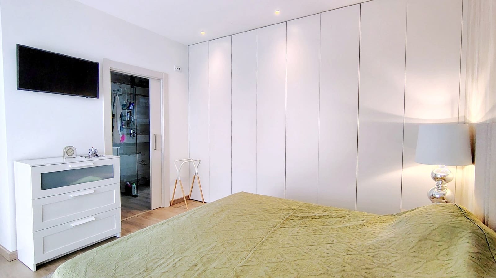 4 soveværelse Villa til leje i Las Colinas Golf med swimmingpool garage - € 5.500 (Ref: 9672233)