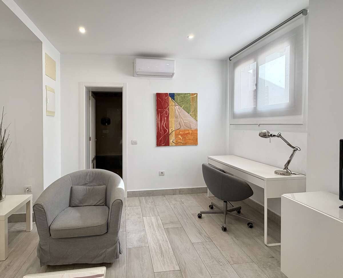 Appartement de 2 chambres à louer à Puerto del Carmen avec piscine - 1 400 € (Ref: 10006134)