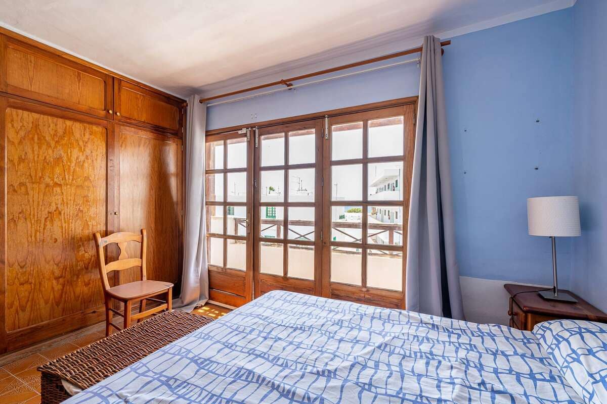 3 bedroom Semi-detached Villa for sale in Puerto del Carmen - € 385,000 (Ref: 10010122)