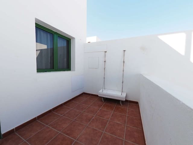 2 sovrum Lägenhet till salu i Caleta de Famara, Teguise - 350 000 € (Ref: 10016980)
