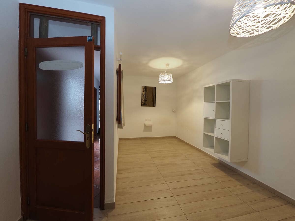 2 sovrum Lägenhet till salu i Caleta de Famara - 350 000 € (Ref: 10016980)