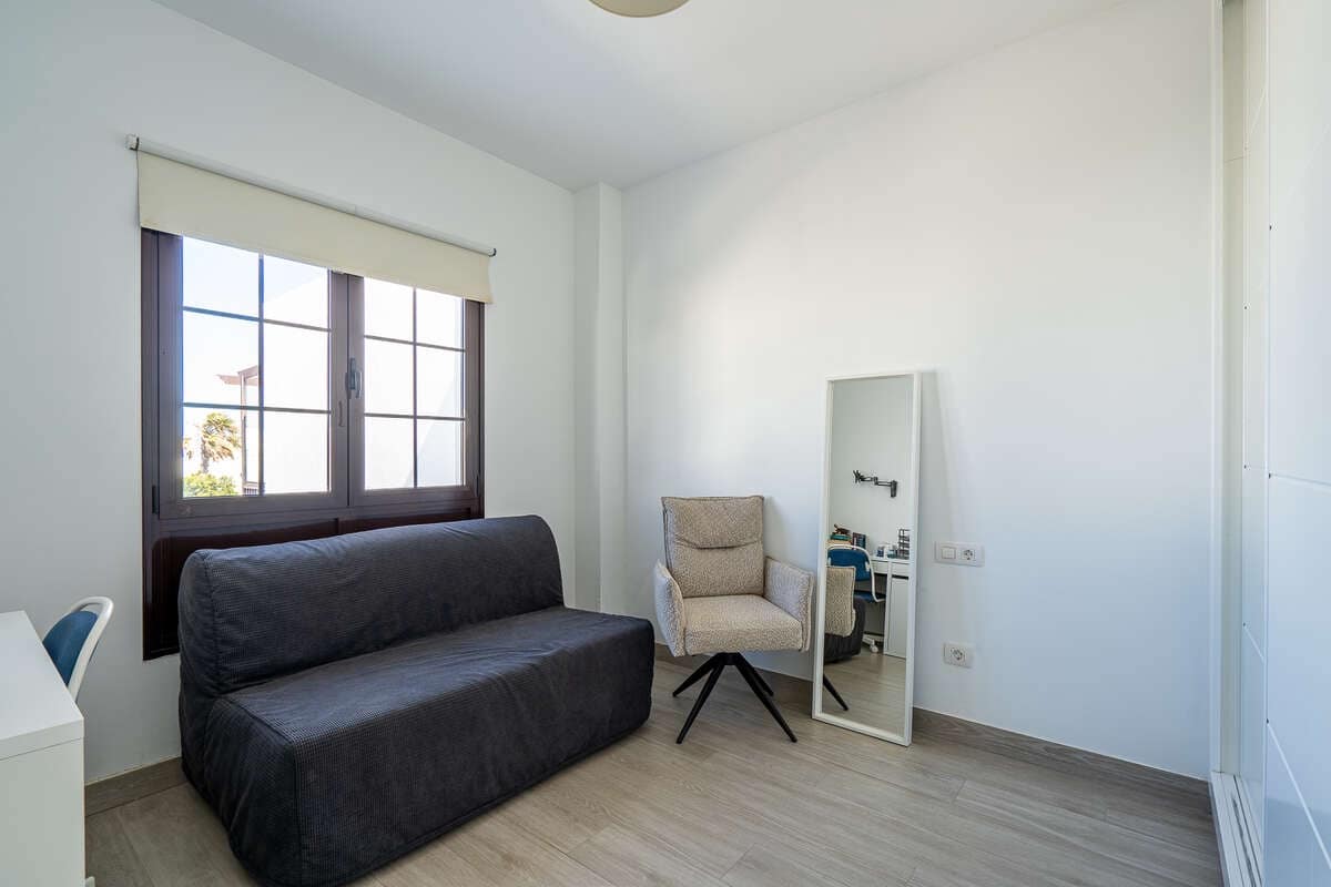 2 quarto Moradia Geminada para venda em Costa Teguise com piscina garagem - 375 000 € (Ref: 10020018)