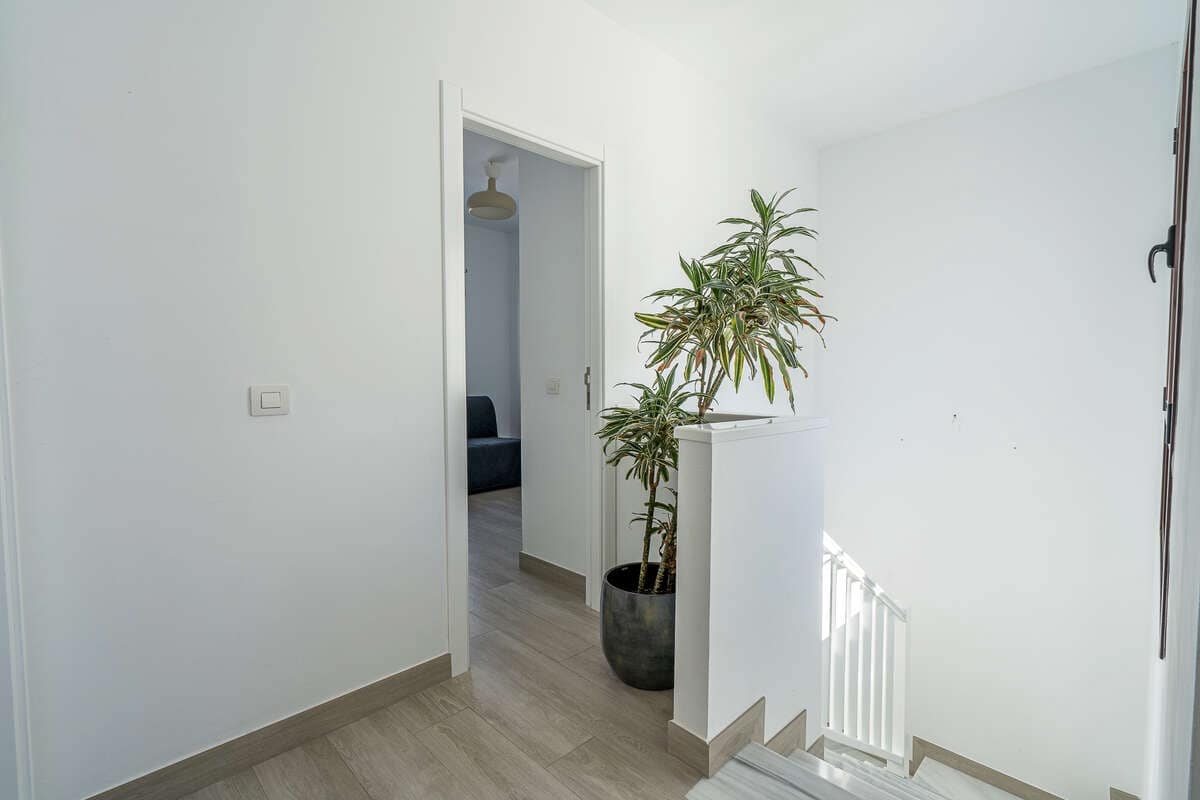 2 quarto Moradia Geminada para venda em Costa Teguise com piscina garagem - 375 000 € (Ref: 10020018)
