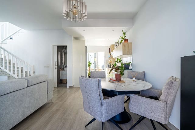 2 quarto Moradia Geminada para venda em Costa Teguise, Teguise com piscina garagem - 375 000 € (Ref: 10020018)