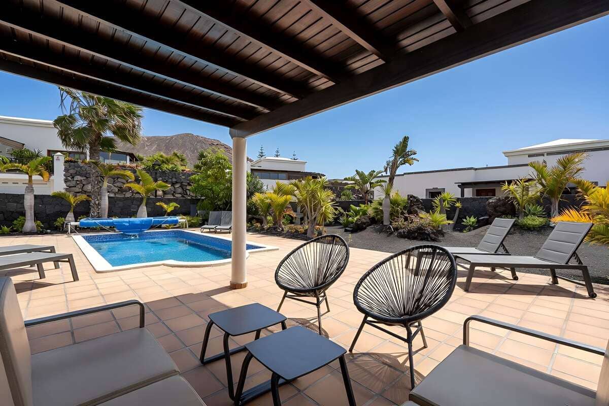 2 quarto Moradia para venda em Playa Blanca com piscina - 498 000 € (Ref: 10023485)