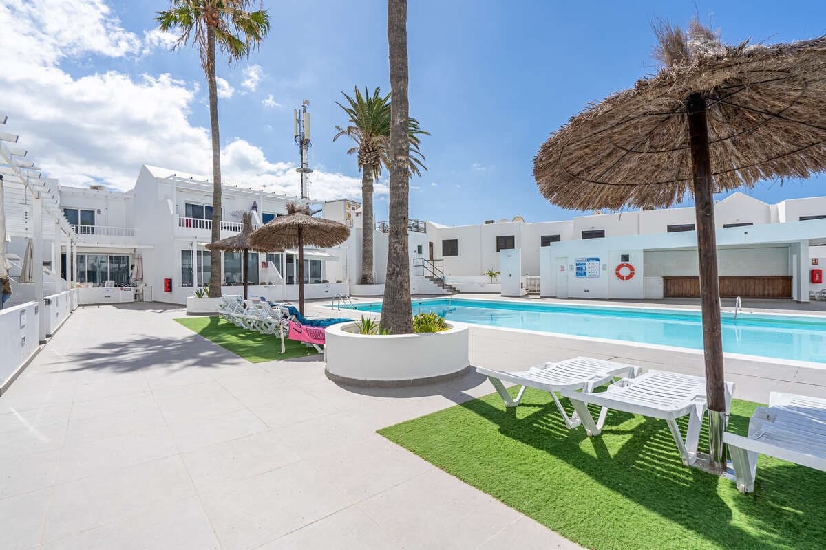 2 Zimmer Wohnung zu verkaufen in Puerto del Carmen mit Pool - 255.000 € (Ref: 10026658)
