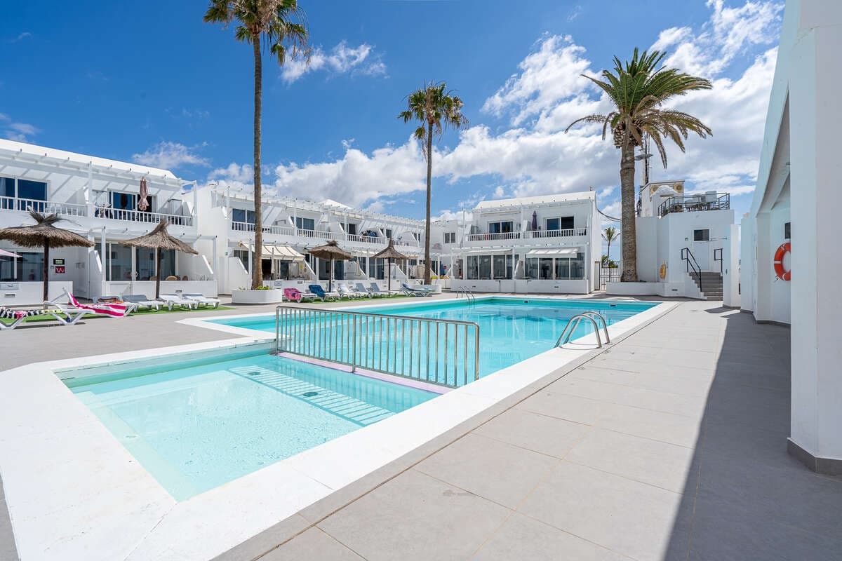 2 Zimmer Wohnung zu verkaufen in Puerto del Carmen mit Pool - 255.000 € (Ref: 10026658)