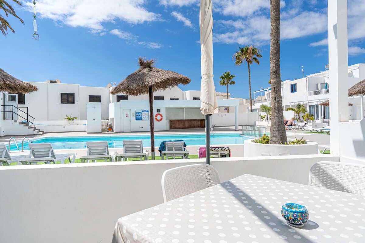 2 Zimmer Wohnung zu verkaufen in Puerto del Carmen mit Pool - 255.000 € (Ref: 10026658)