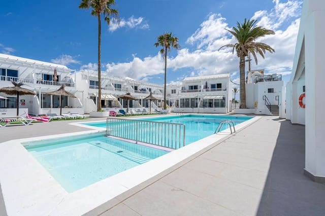 2 Zimmer Wohnung zu verkaufen in Puerto del Carmen, Tías mit Pool - 255.000 € (Ref: 10026658)
