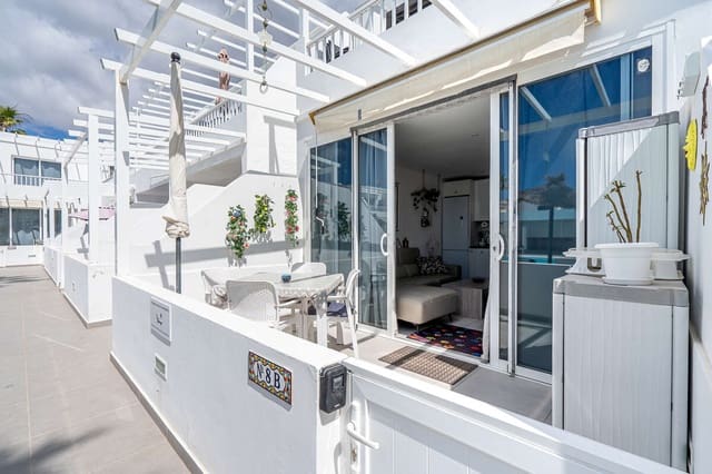 2 Zimmer Wohnung zu verkaufen in Puerto del Carmen, Tías mit Pool - 255.000 € (Ref: 10026658)