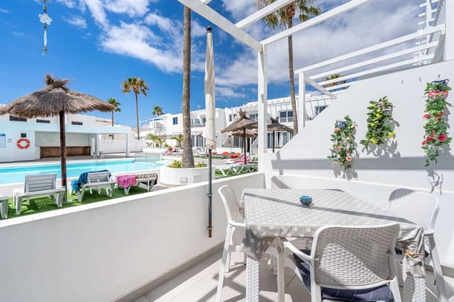 2 Zimmer Wohnung zu verkaufen in Puerto del Carmen, Tías mit Pool - 255.000 € (Ref: 10026658)
