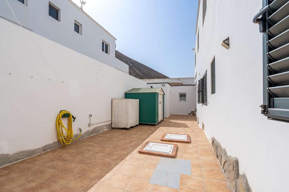 3 Zimmer Doppelhaus zu verkaufen in Tahiche - 456.000 € (Ref: 10070293)
