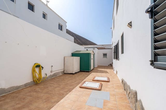 3 Zimmer Doppelhaus zu verkaufen in Tahiche, Teguise - 456.000 € (Ref: 10070293)