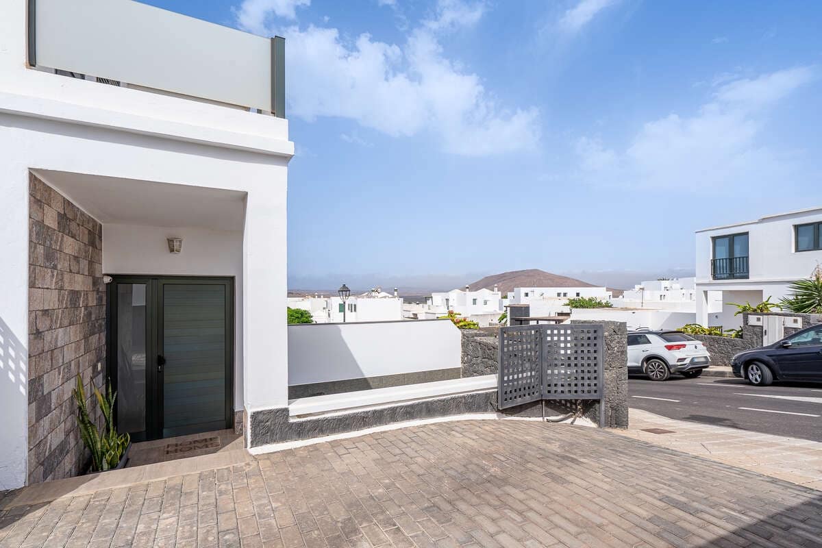 3 Zimmer Doppelhaus zu verkaufen in Tahiche - 456.000 € (Ref: 10070293)