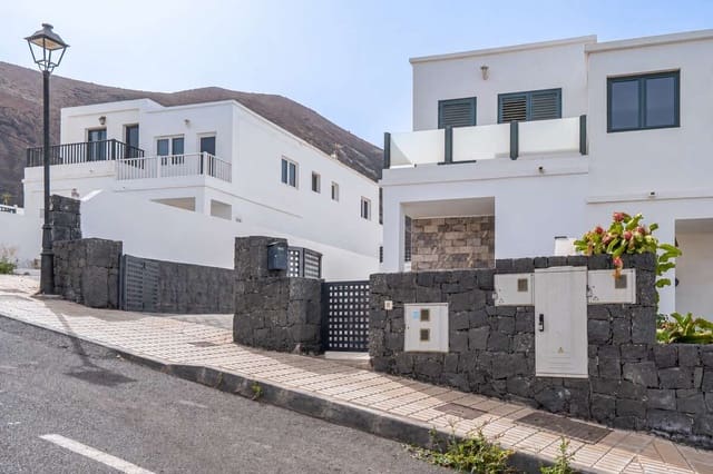 3 Zimmer Doppelhaus zu verkaufen in Tahiche, Teguise - 456.000 € (Ref: 10070293)